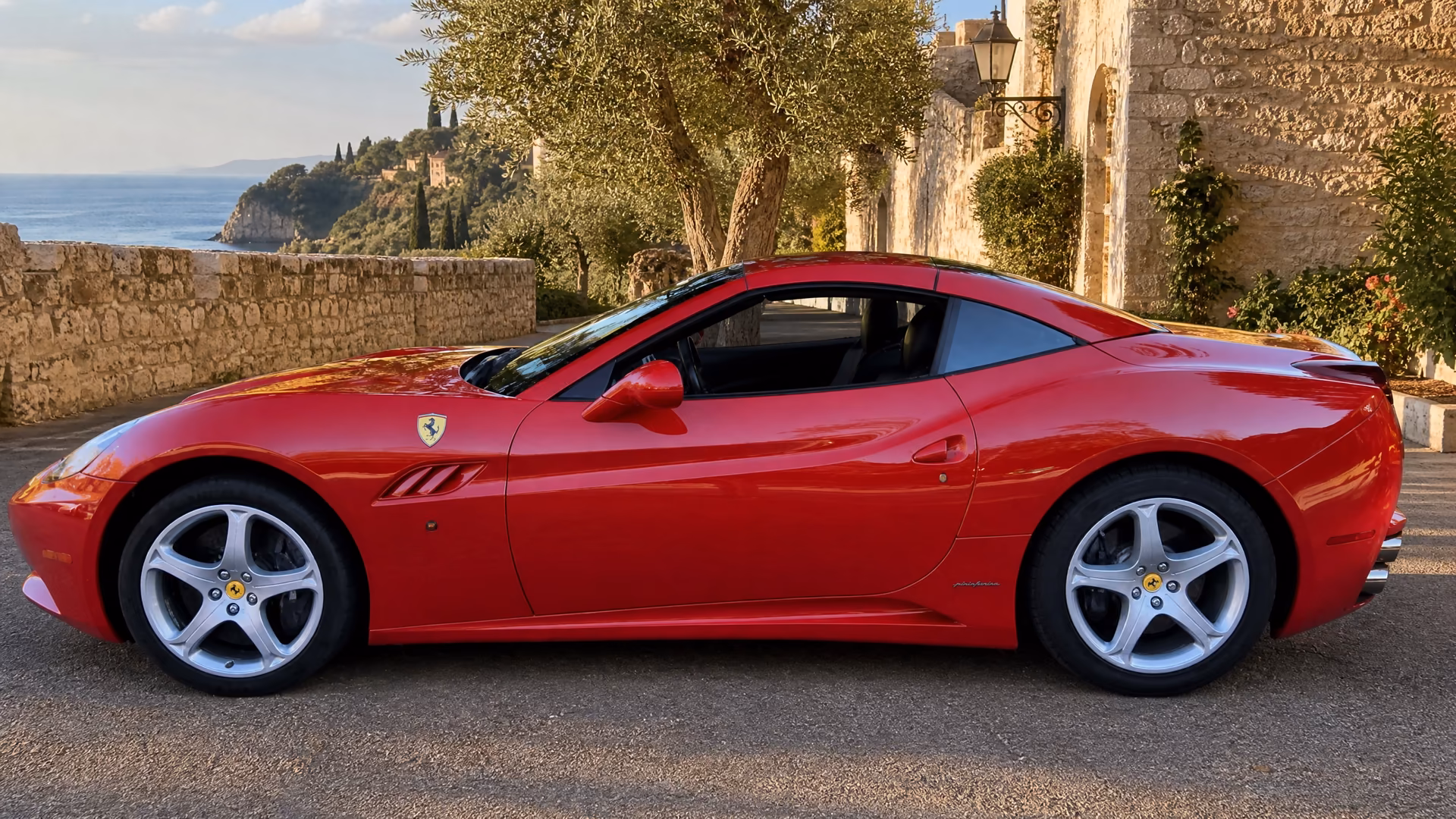 Ferrari California T